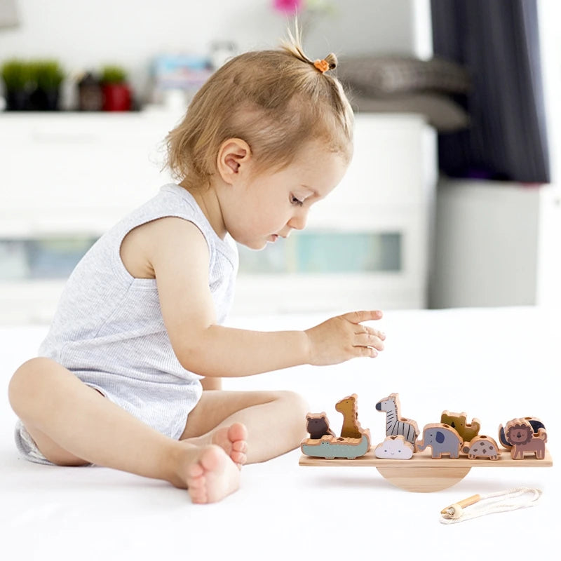 Montessori Lacing Beads & Seesaw Balance - Wonder Minds Kids