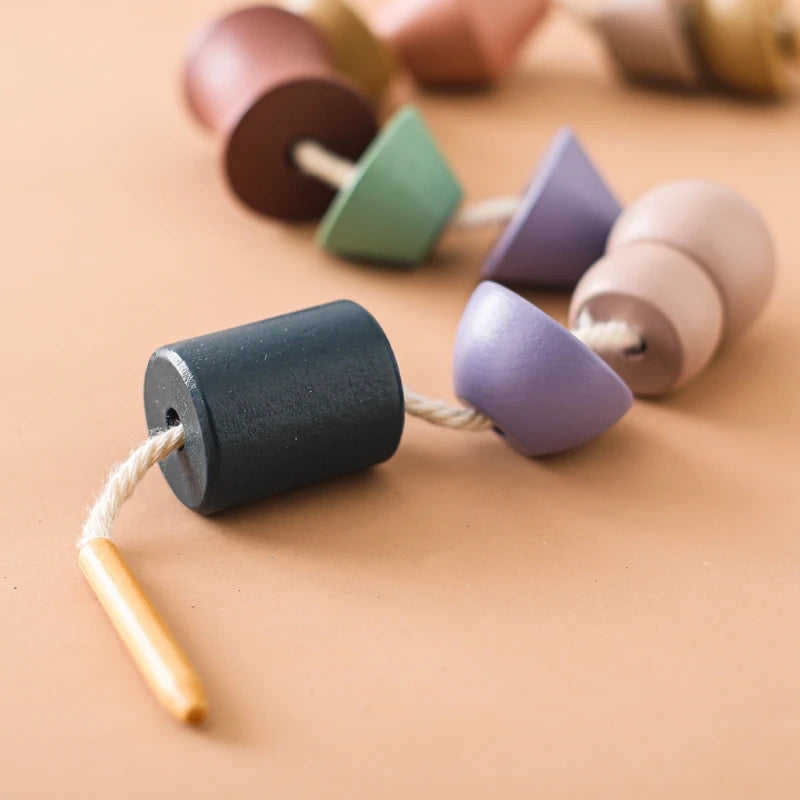 Montessori Lacing Beads & Seesaw Balance - Wonder Minds Kids