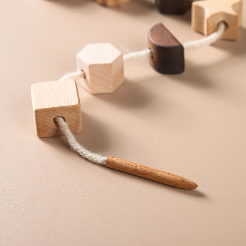 Montessori Lacing Beads & Seesaw Balance - Wonder Minds Kids