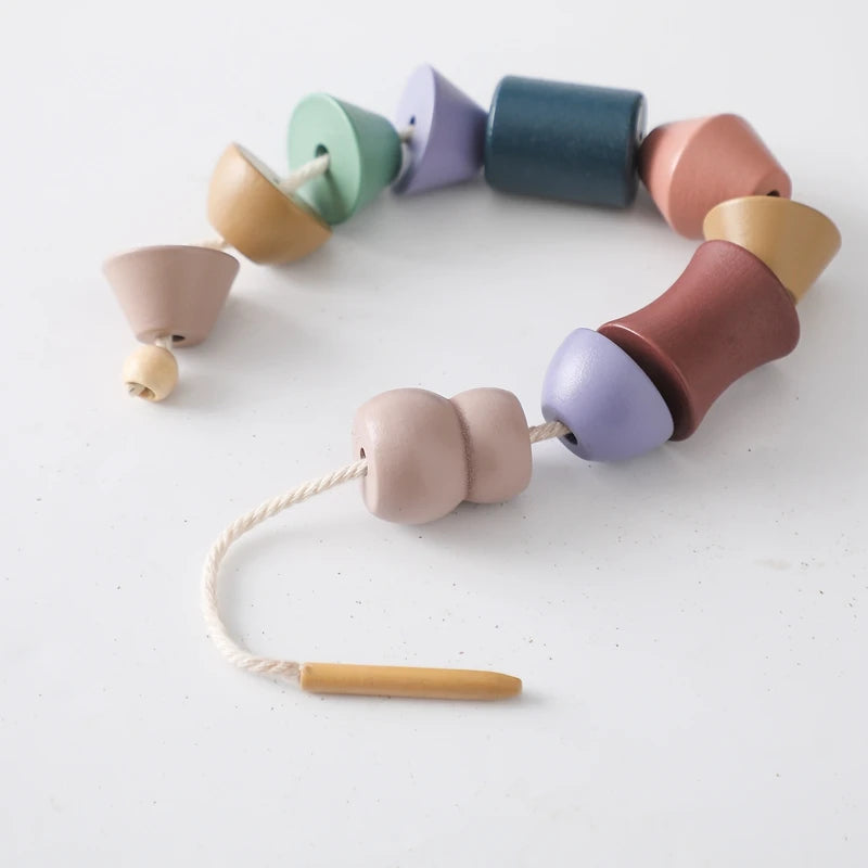 Montessori Lacing Beads & Seesaw Balance - Wonder Minds Kids