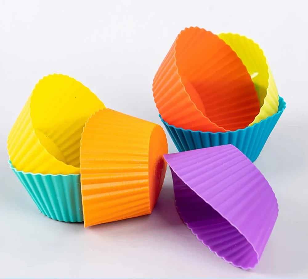Wooden colourful sorting toy with beads and bowls
